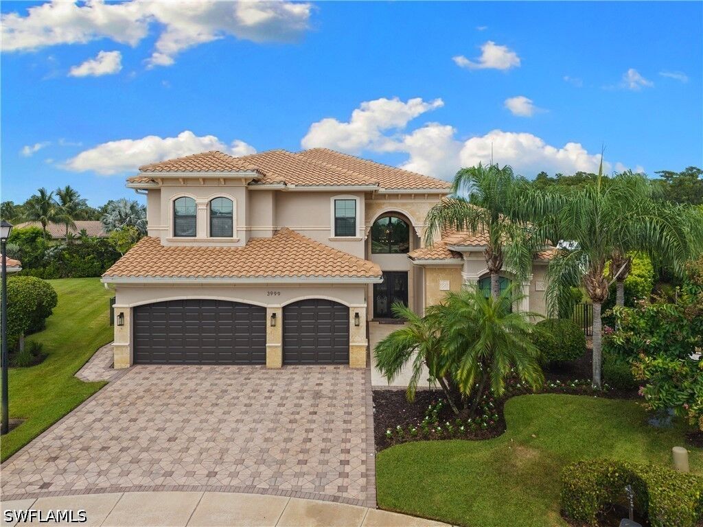 Property Photo: 3999 Bering Court FL 34119