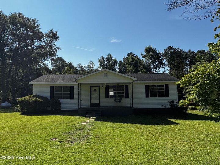 Property Photo: 5494 Huff's Bridge Road GA 30808