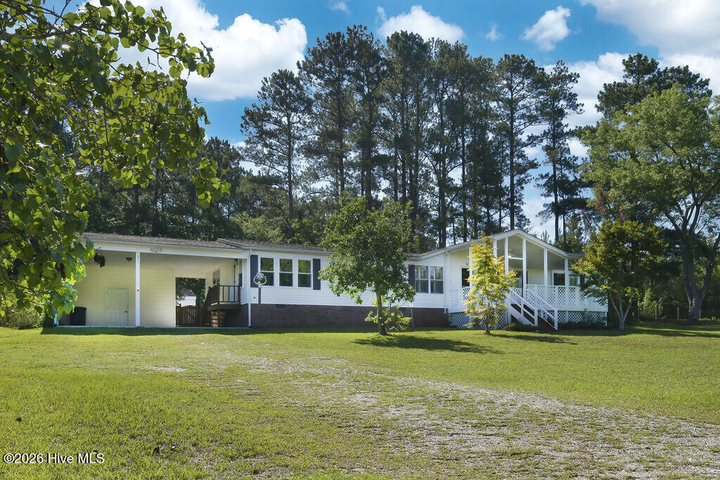 Property Photo: 321 White Rock Road NC 28394
