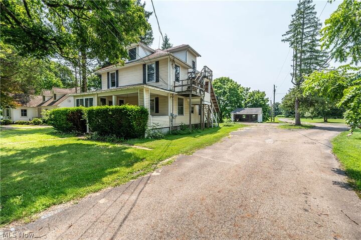 Property Photo:  929 N Market Street  OH 44432 