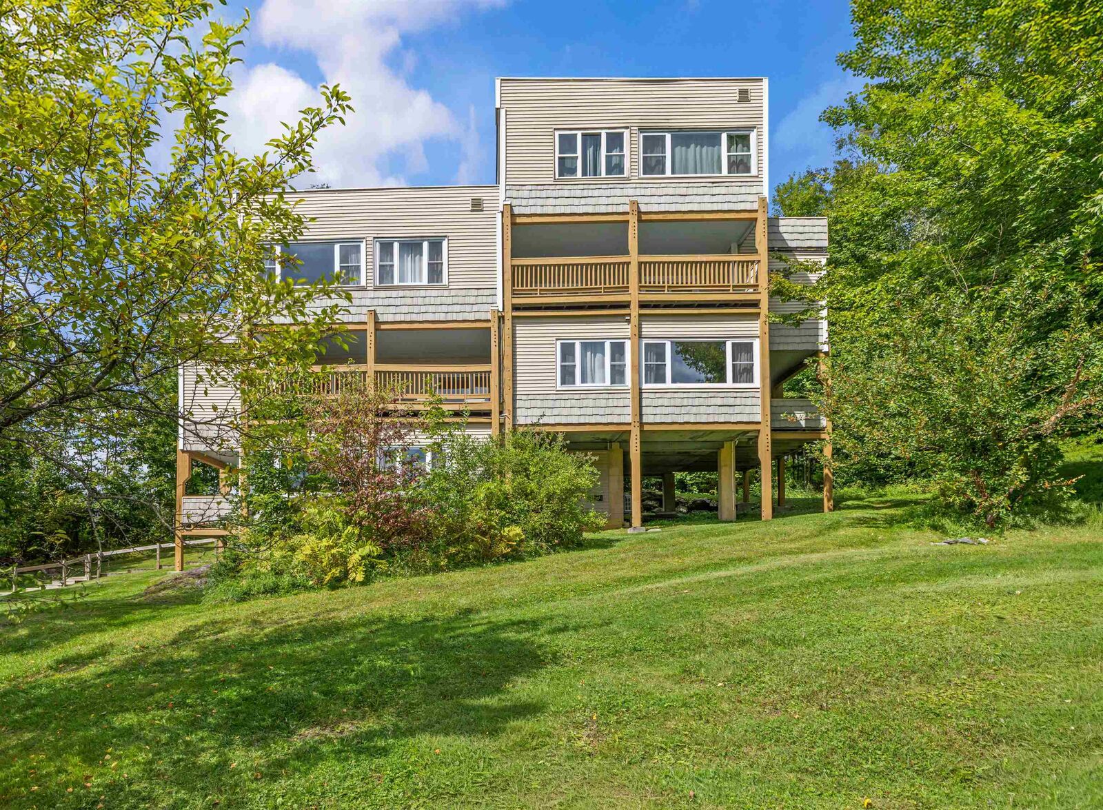 Property Photo: 260 Mountainside Drive VT 05672