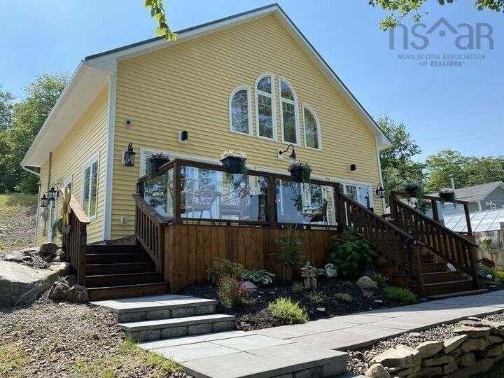 38 Sunset Lane — photo 1