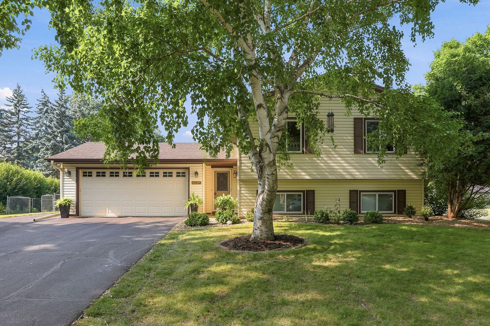 Property Photo:  11852 99th Avenue N  MN 55369 