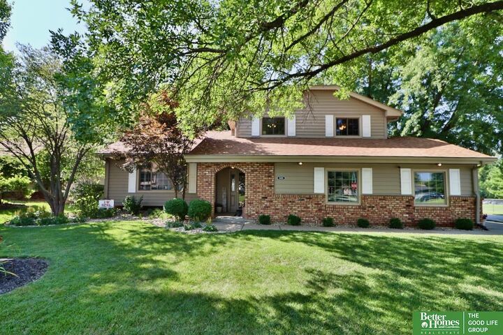 Property Photo:  11635 Ruggles Street  NE 68164 