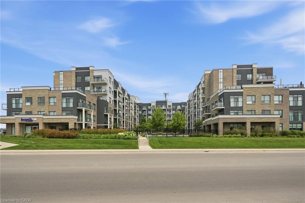 Property Photo:  5055 Greenlane Road 109  ON L0R 1B3 