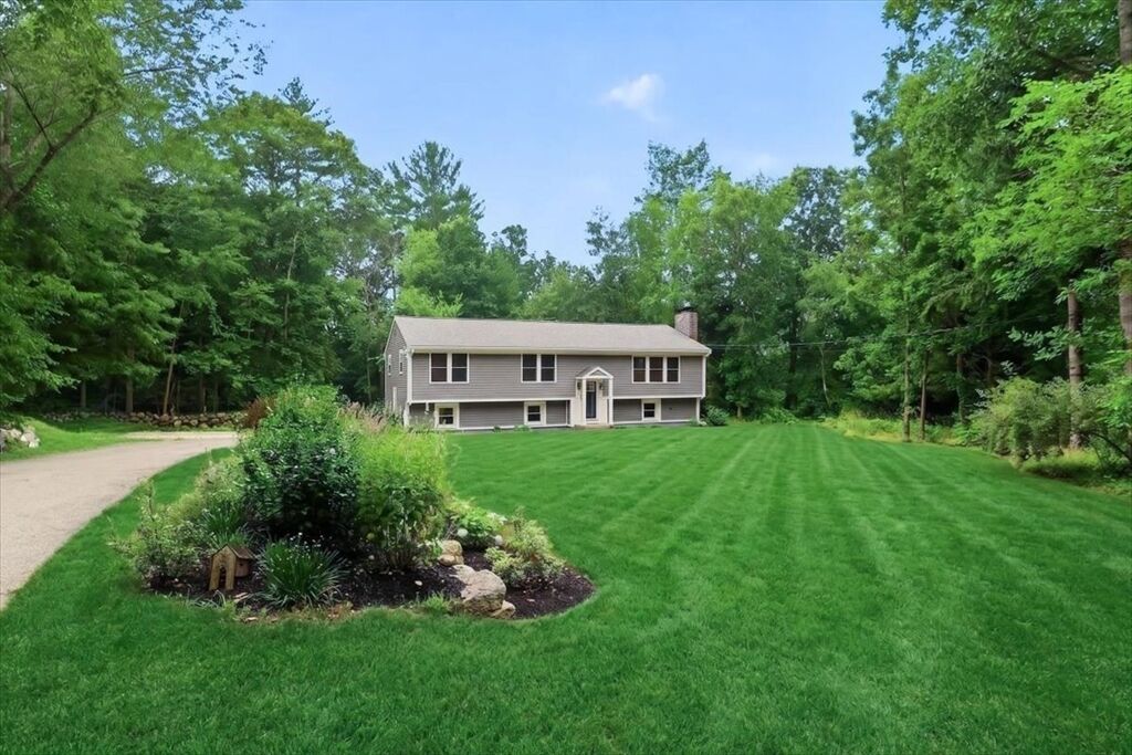 Property Photo: 4 Pleasant St MA 02061