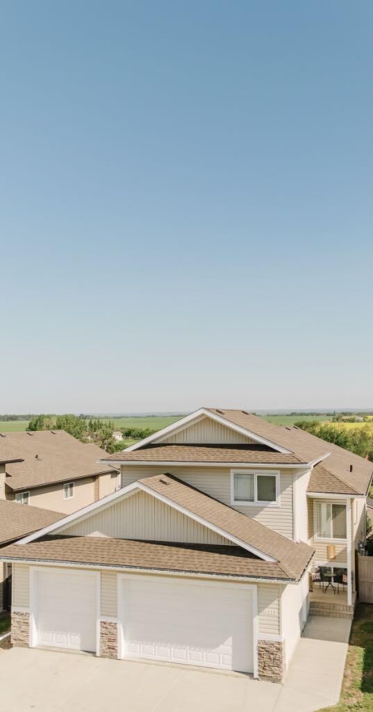 Property Photo: 10411 103 Avenue AB T0H 3C0