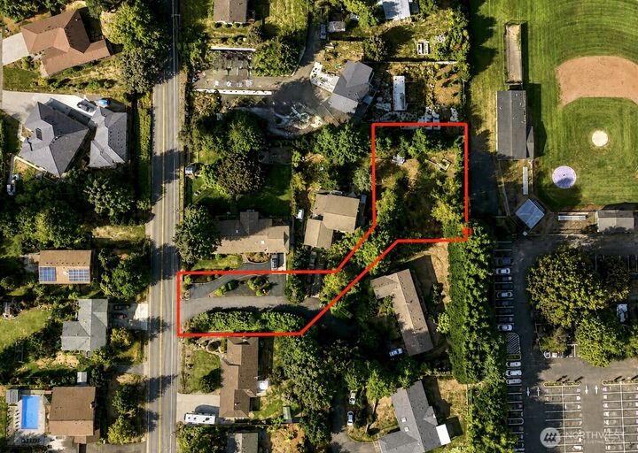 Property Photo: 10112 NW 11th Avenue WA 98685