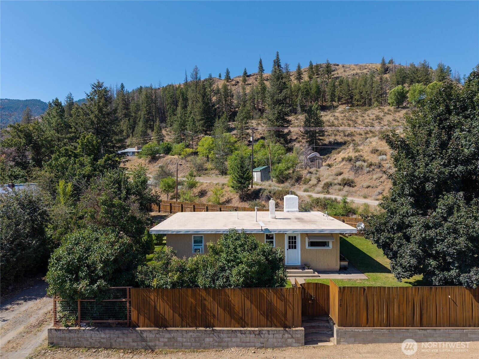 Property Photo:  658  Twisp-Carlton Road  WA 98856 