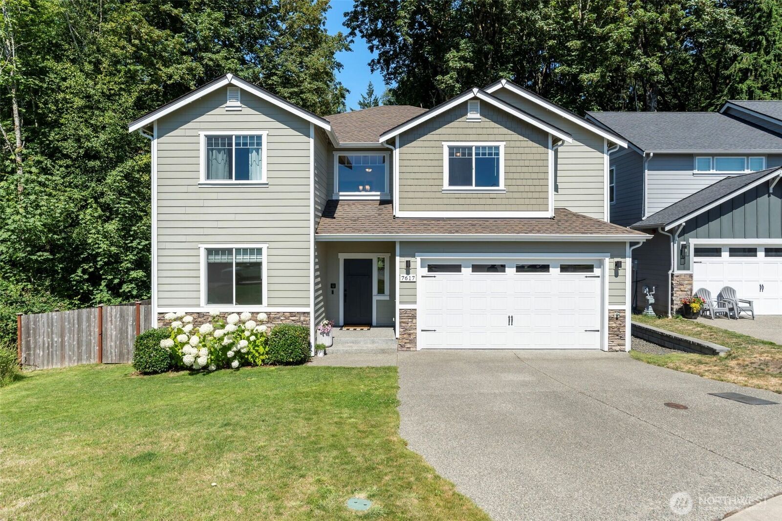 Property Photo: 7617 Deschutes Woods Court SE WA 98501