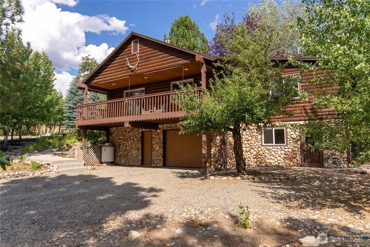 Property Photo: 14 Apple Way N WA 98862