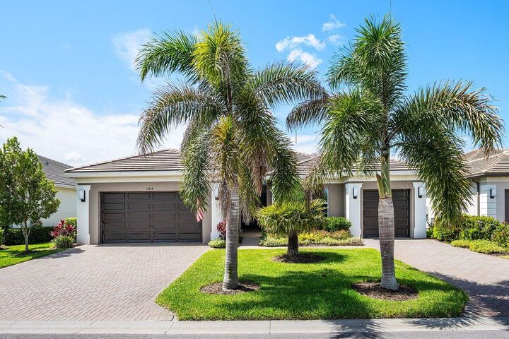 Property Photo: 12818 SW Sea Goddess Lane FL 34987