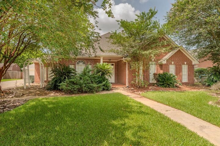 Property Photo: 7960 Doral TX 77707