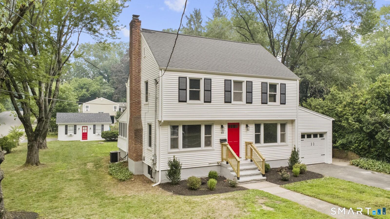 Property Photo: 235 Treadwell Street CT 06517