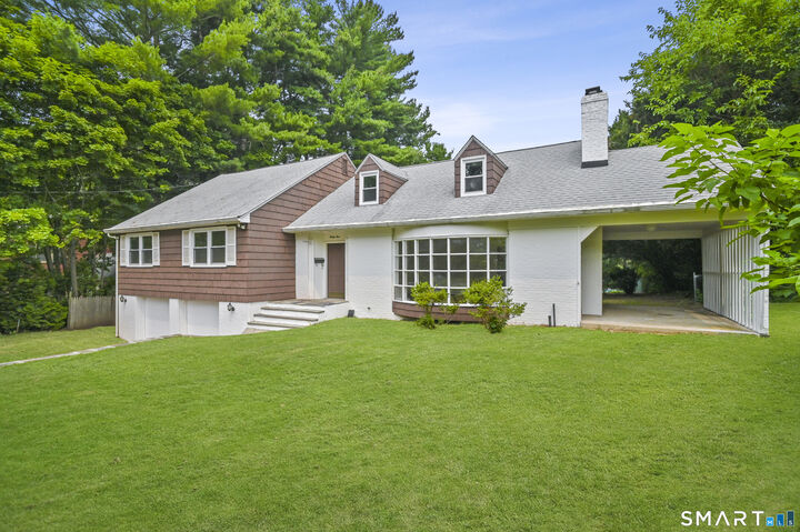 Property Photo:  34 Davis Avenue  CT 06066 