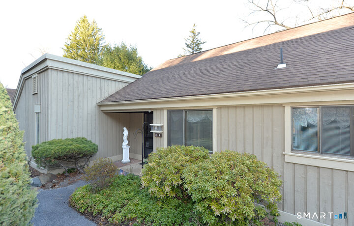 Property Photo:  16 Heritage Village A  CT 06488 