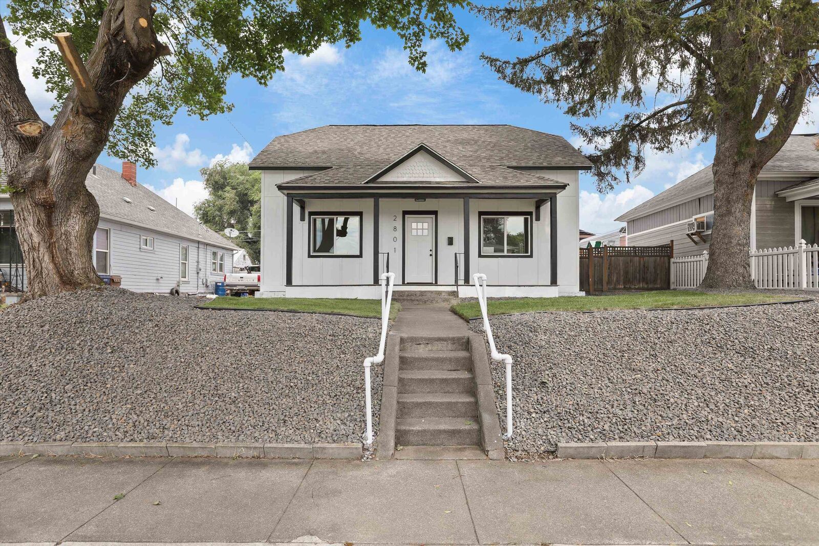 Property Photo: 2801 E Diamond Ave WA 99217