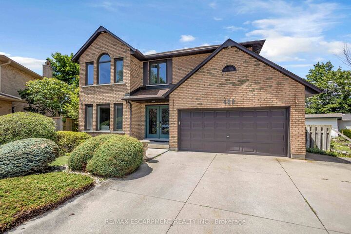 Property Photo: 489 Acadia Drive ON L8W 3A3
