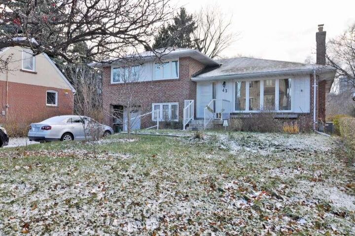 43 Churchill Avenue — photo 1