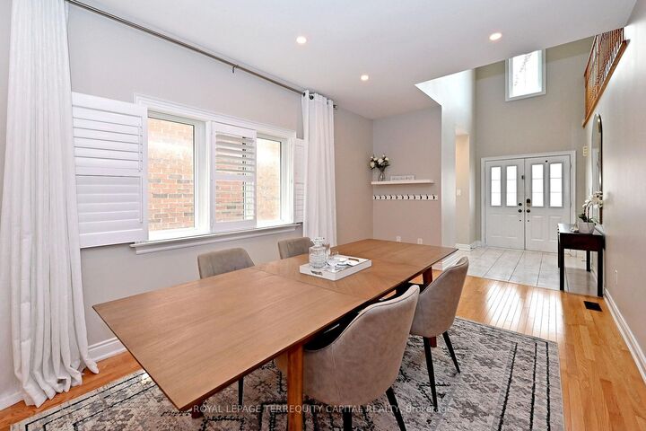 Property Photo: 124 Milby Crescent ON L3Z 0X8
