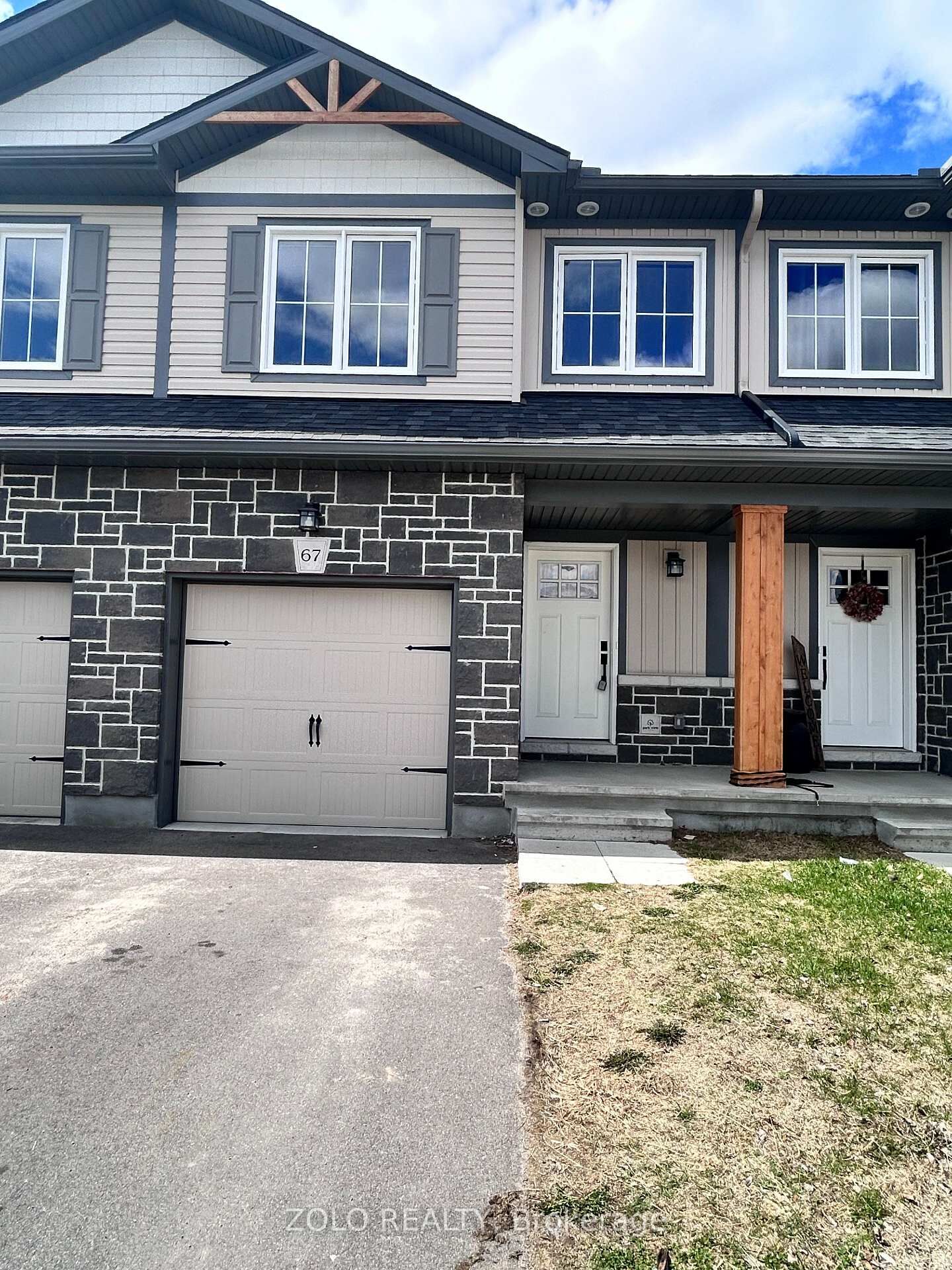 Property Photo: 67 Whitcomb Crescent ON K7A 0C1