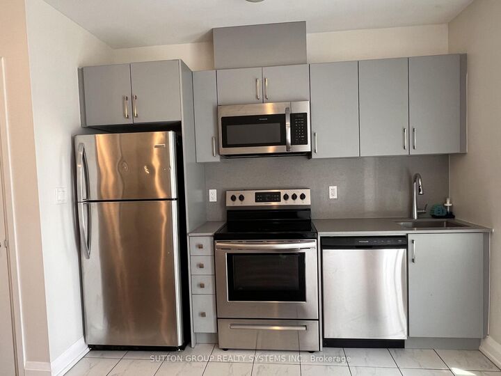 Property Photo: 400 The East Mall N/A 203 ON M9B 3Z9