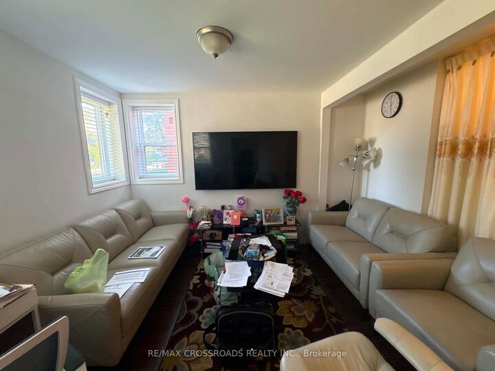 Property Photo: 62 Sanders Boulevard ON L8S 3J7