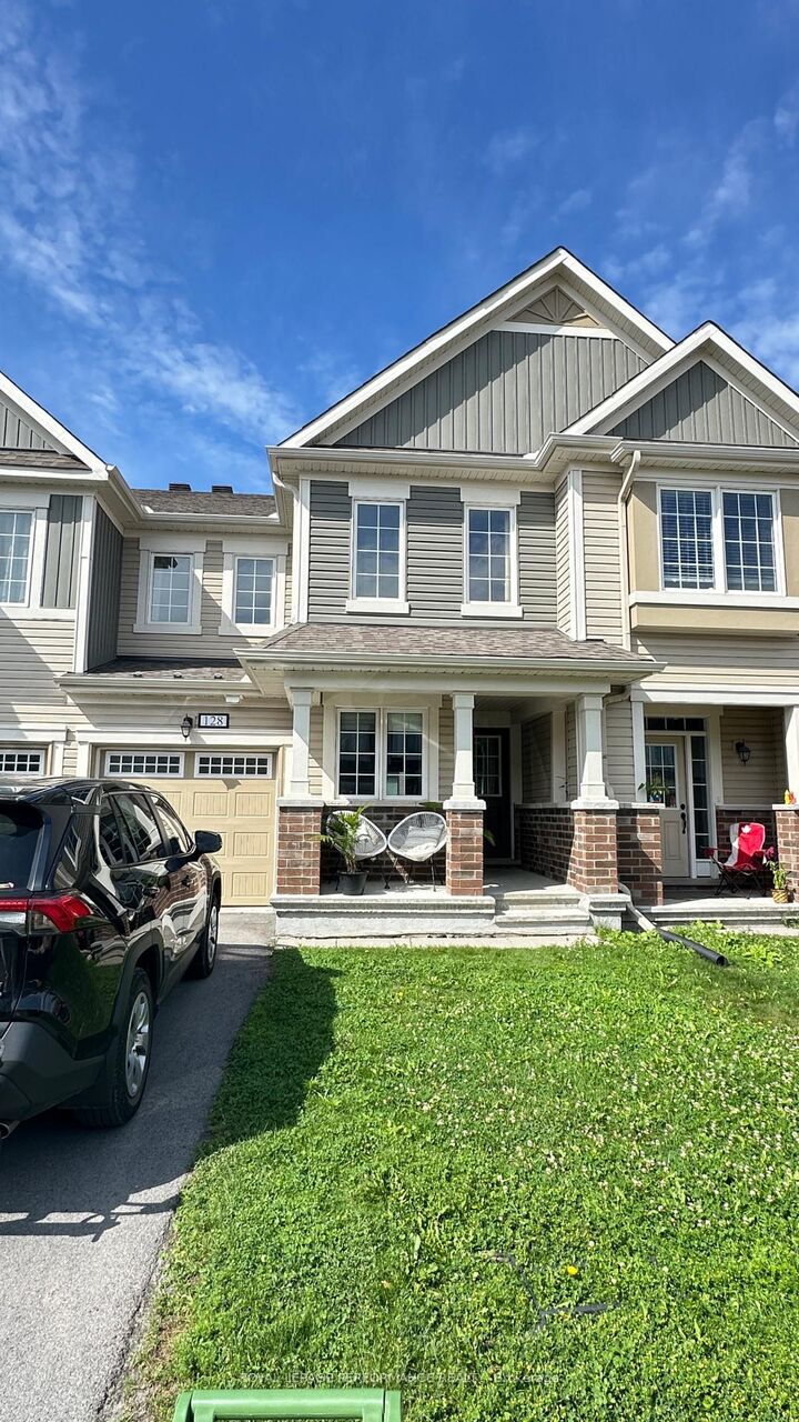 Property Photo:  128 Lanceleaf Way  ON K2S 1E7 
