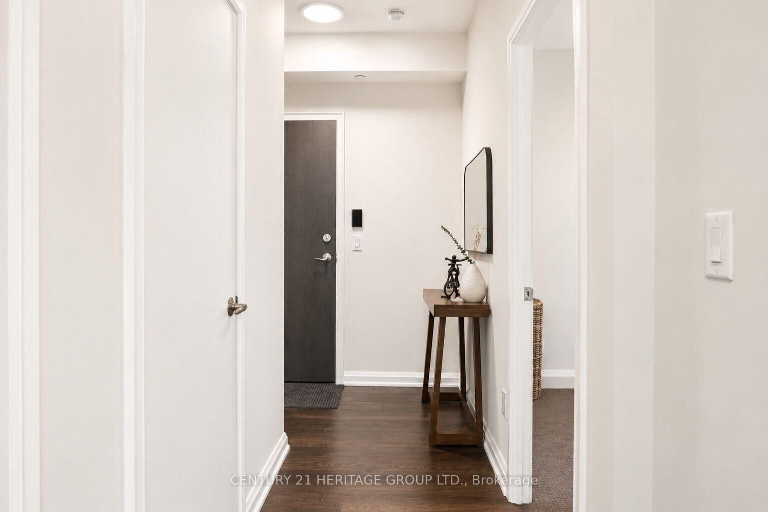 Property Photo:  11 Bogert Avenue NE 708  ON M2N 0H4 