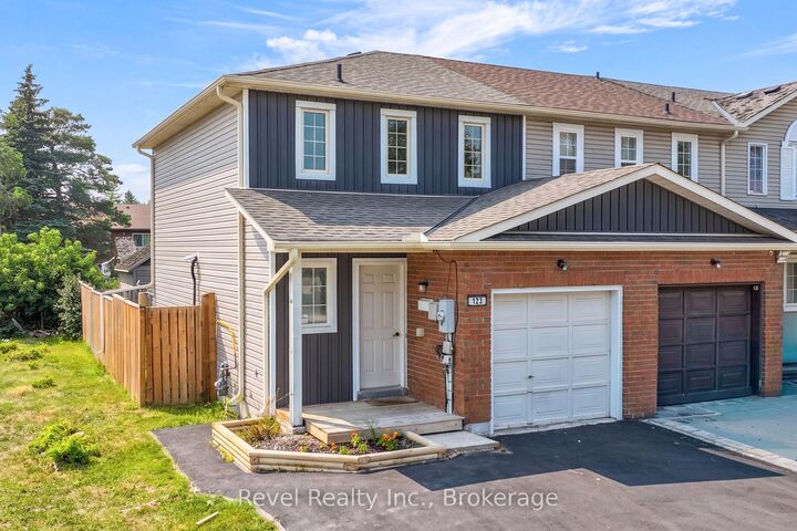 Property Photo:  123 Albert Street S  ON K9V 6G1 