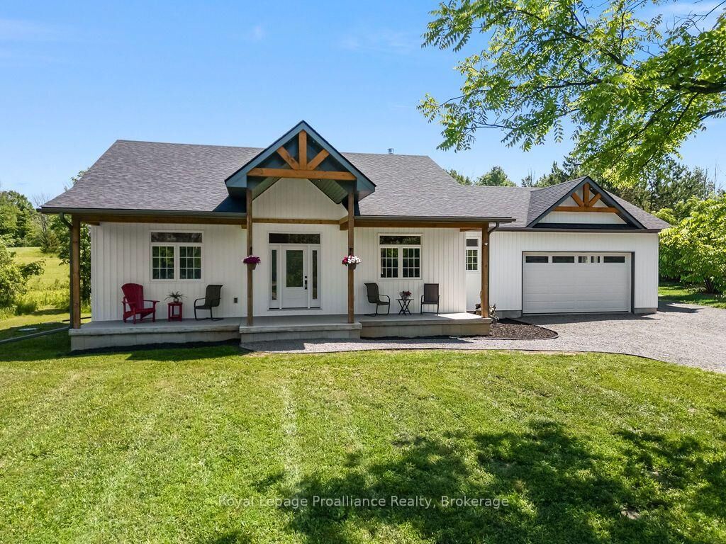 Property Photo: 556 Marsh Hill Road ON K0K 3E0