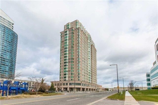 Property Photo: 1 Lee Centre Drive Ph305 ON M1H 3J2