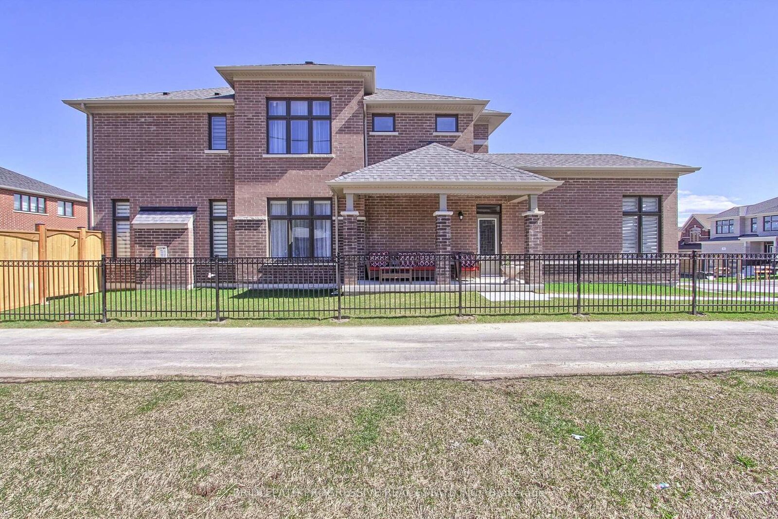 Property Photo: 2 Big Canoe Drive ON L0E 1R0