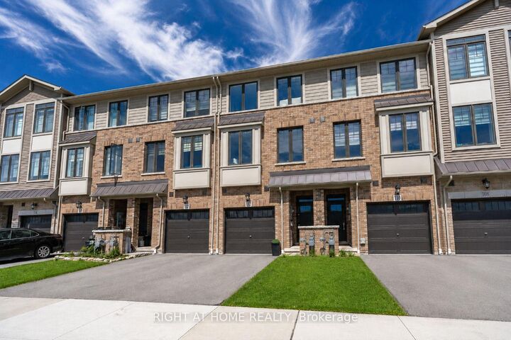 112 Hollywood Court — photo 1