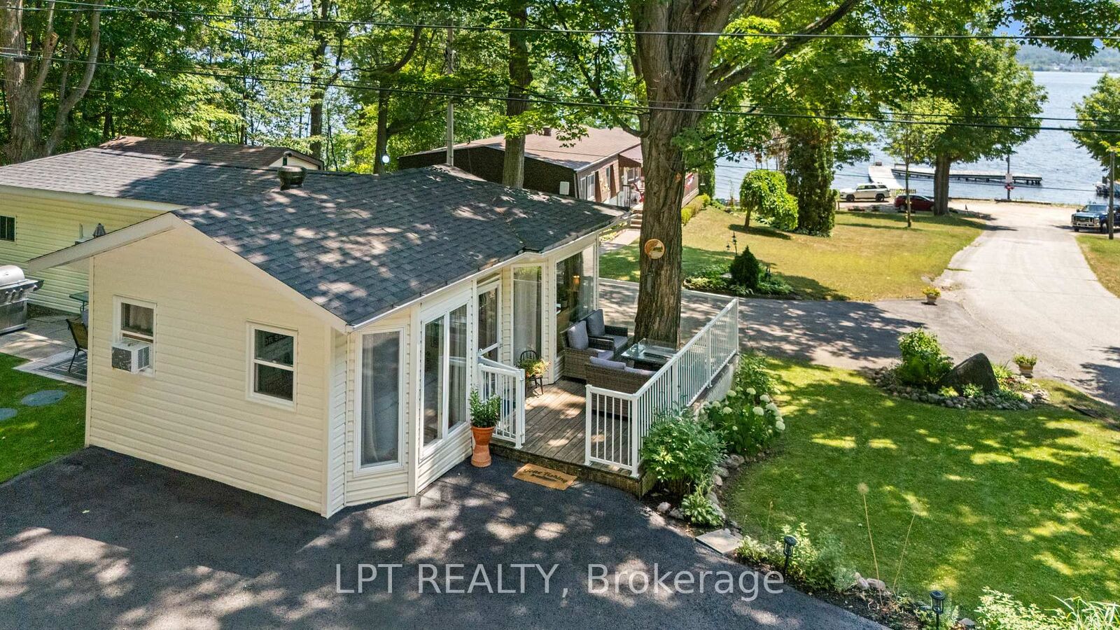 Property Photo: 525 Midland Point Road 3 ON L4R 5G9