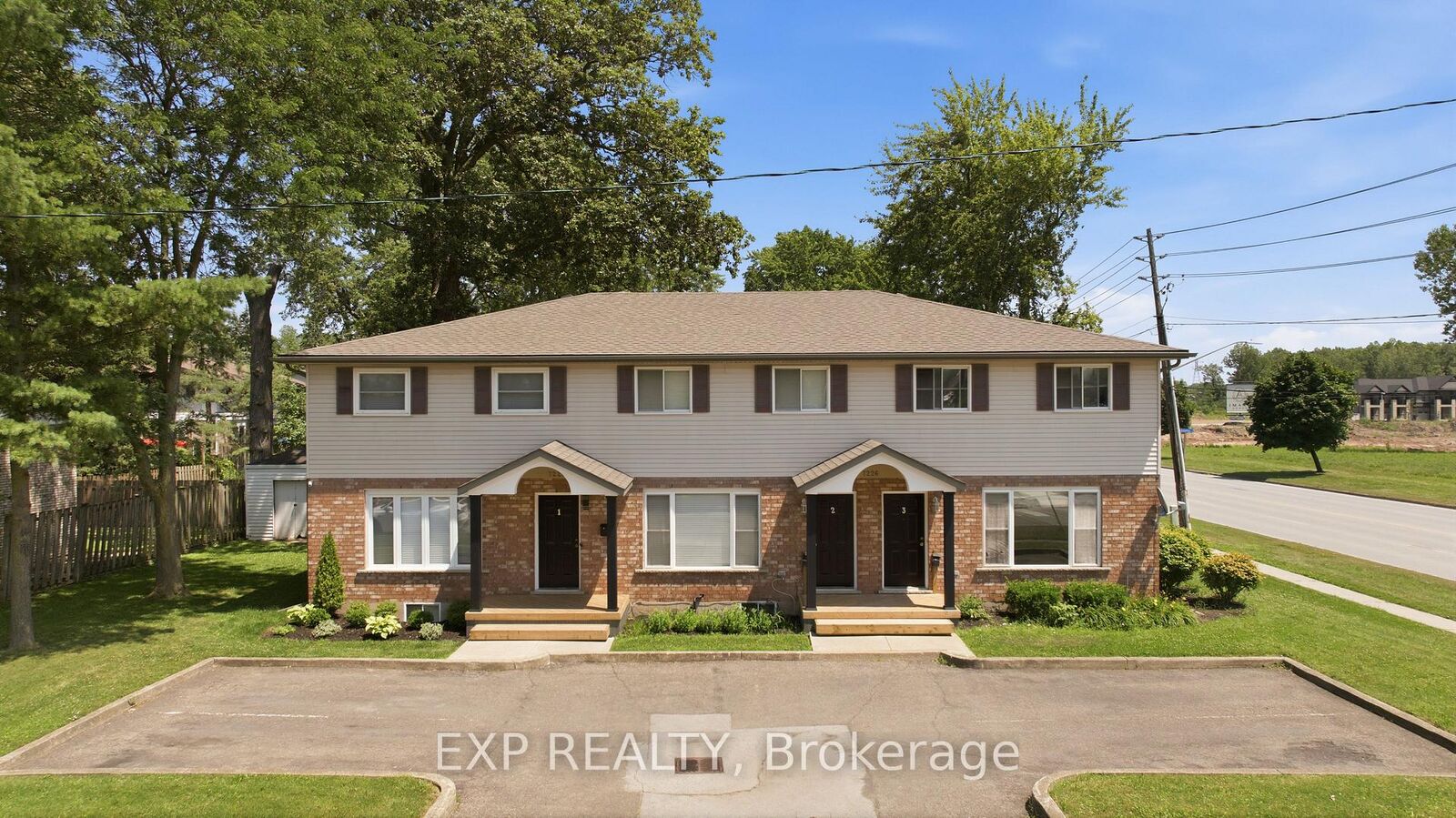 Property Photo: 7226 Alex Avenue ON L2G 7K4