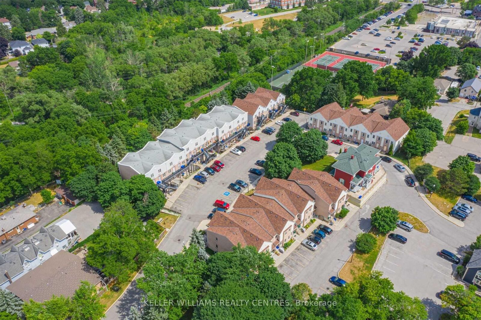 Property Photo: 115 Main Street S 21 ON L3Y 8J2