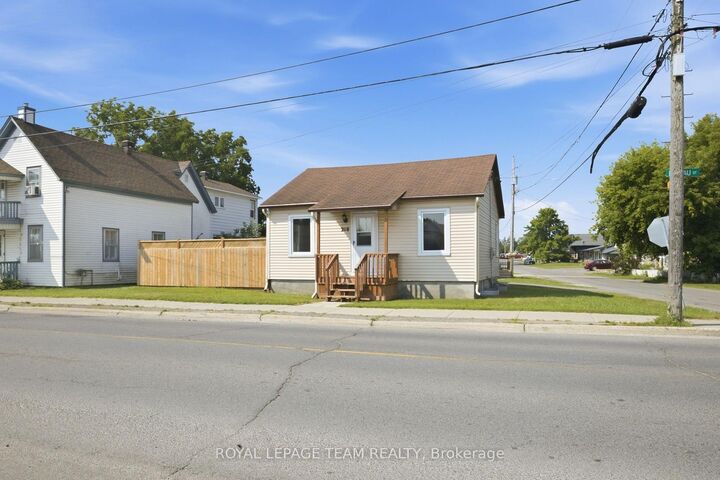 218 Rideau Street — photo 1