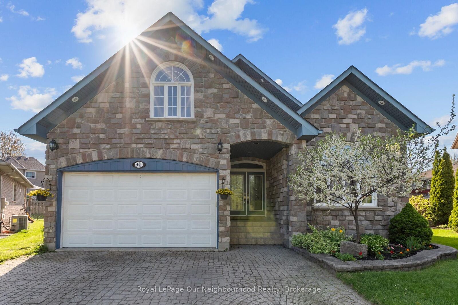 Property Photo: 941 Tillison Avenue ON K9A 5N2