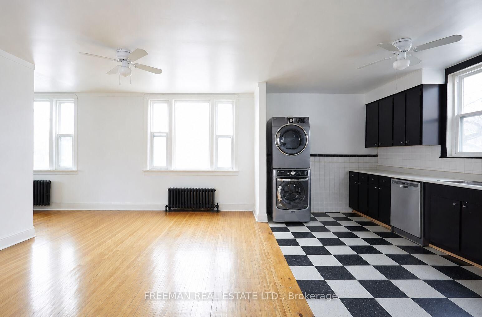 Property Photo:  62 Austin Terrace 2  ON M5R 1Y6 