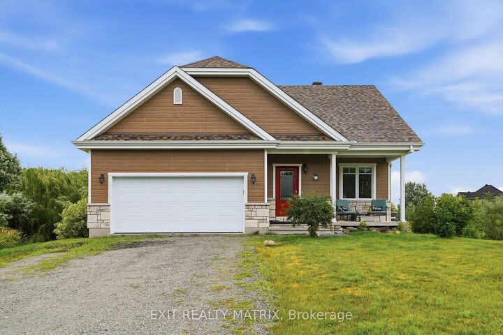 Property Photo: 800 Du Bercail Street ON K0B 1K0