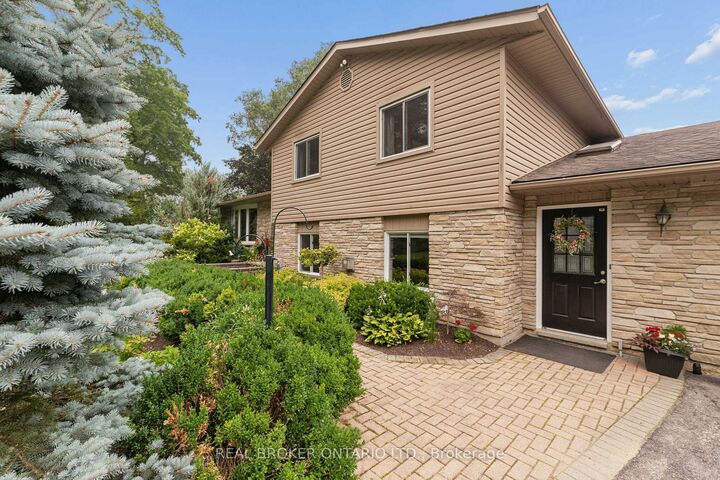Property Photo: 7323 Sideroad 15, Rr1 Road ON N0G 2K0