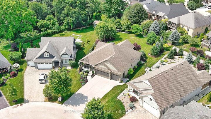 Property Photo: 23 Lincoln's Cove N/A ON N5L 0A8