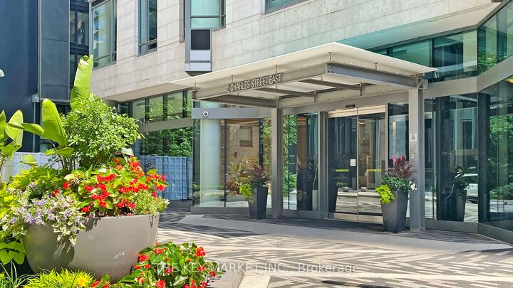 Property Photo: 45 Charles Street E 511 ON M4Y 0B8