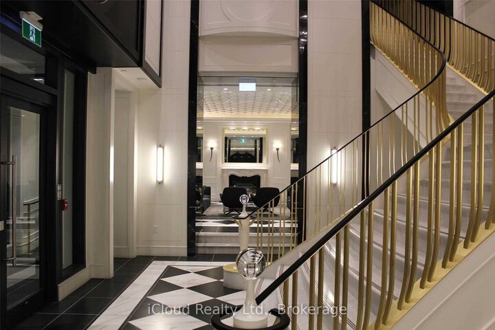Photo de la propriété: 955 Bay Street 715 ON M5S 0C6