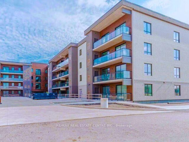 Property Photo:  7549 Kalar Road 110  ON L2H 2Y6 