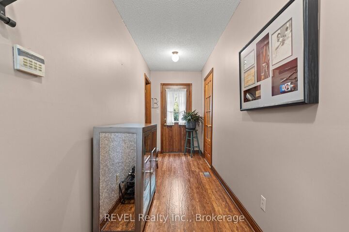 Property Photo: 7190 Waterloo Drive ON L2J 1E2