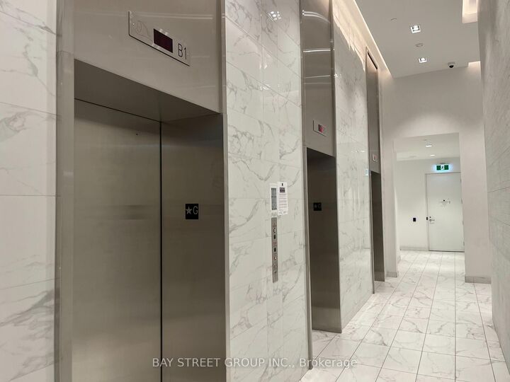 Property Photo: 121 St. Patrick Street 1111 ON M5T 0B8