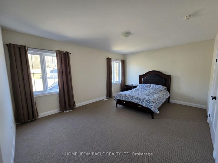 Photo de la propriété: 6 Aldwinckle Avenue ON L0L 2L0