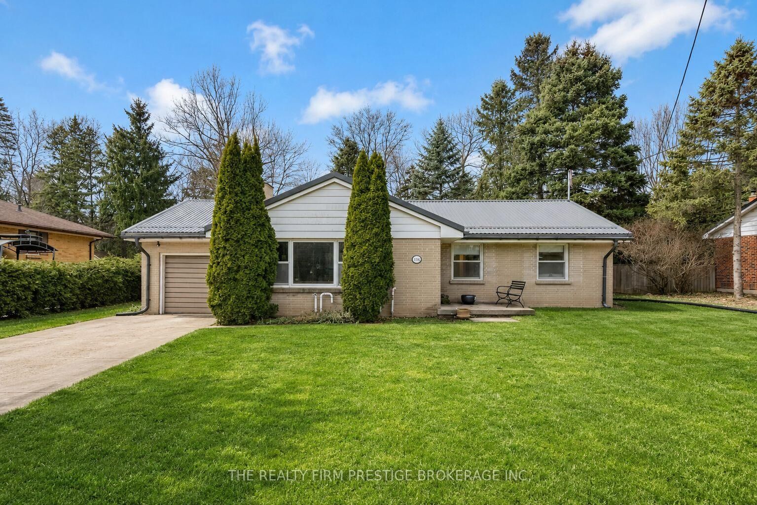 Property Photo: 438 West Mile Road ON N6H 3M2